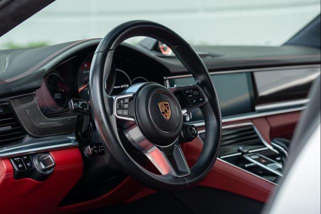 Photo of 2020 Carrara White Metallic Porsche Panamera