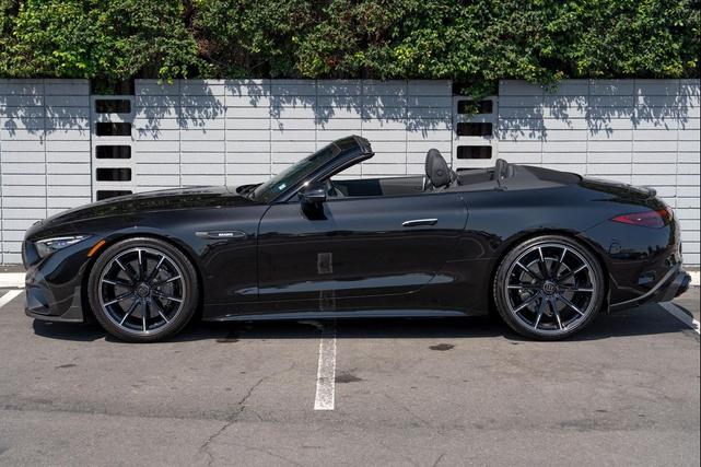 Photo of 2022 Obsidian Black Metallic Mercedes-Benz AMG SL 63