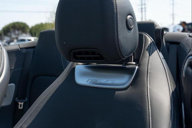Photo of 2022 Obsidian Black Metallic Mercedes-Benz AMG SL 63