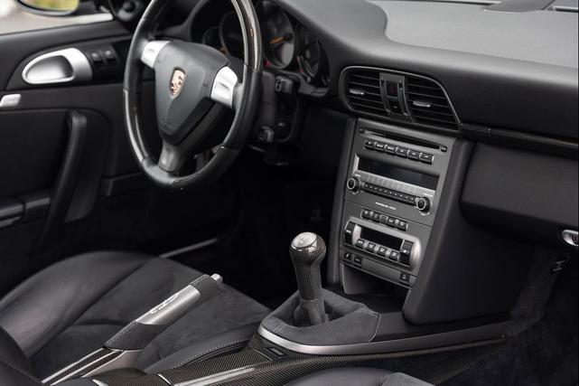Photo of 2007 Carrera White Porsche 911