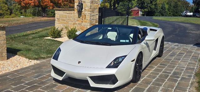 Photo of 2011 Bianco Monocerous Solid Color (White) Lamborghini Gallardo