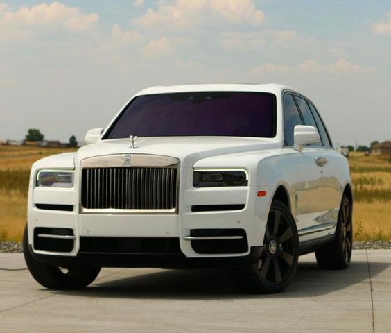 Photo of 2019 White Rolls-Royce Cullinan