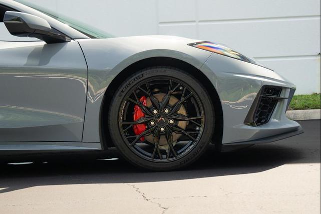 Photo of 2025 Sea Wolf Gray Tricoat Chevrolet Corvette