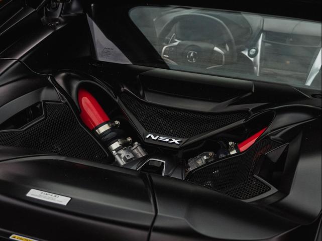 Photo of 2021 Indy Yellow Pearl Acura NSX