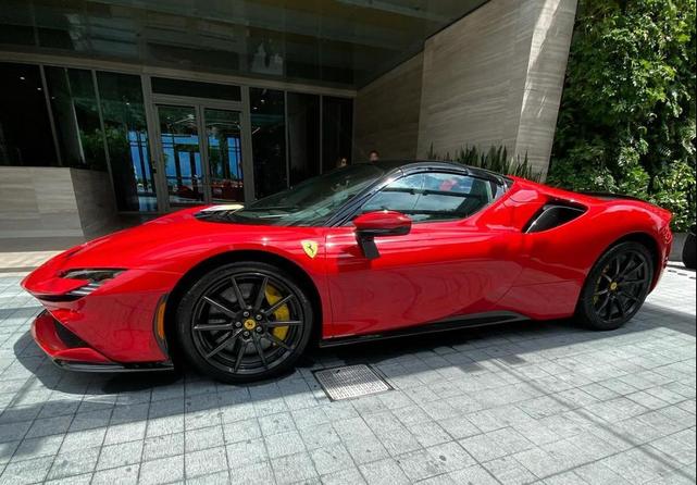 Photo of 2023 Rosso Corsa Ferrari SF90 Spider