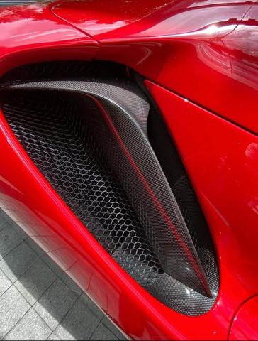 Photo of 2023 Rosso Corsa Ferrari SF90 Spider