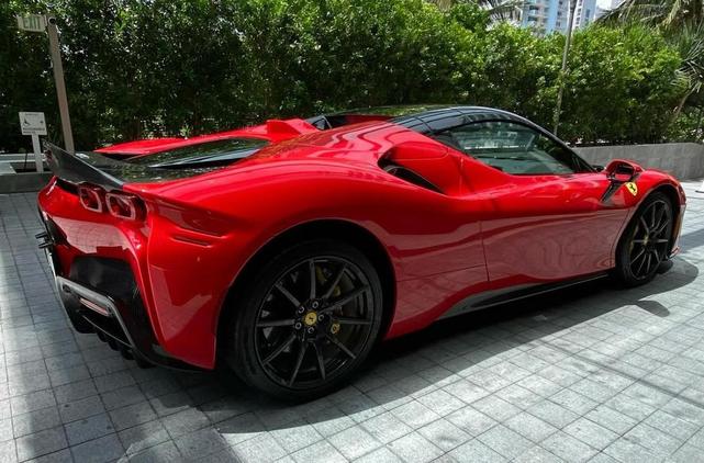 Photo of 2023 Rosso Corsa Ferrari SF90 Spider