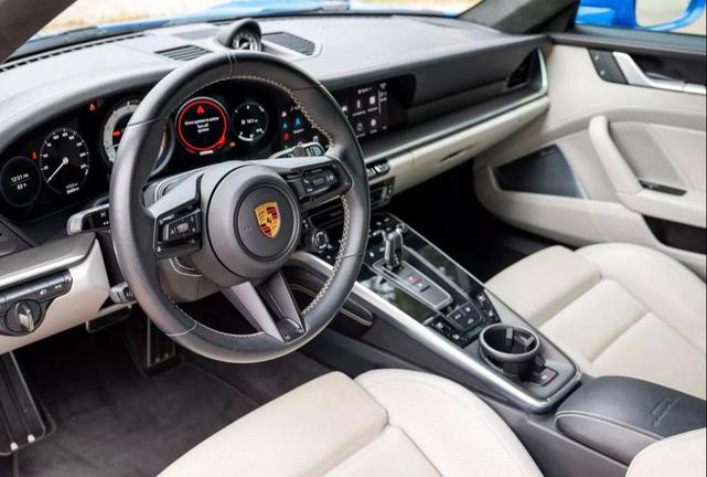 Photo of 2022 Blue Porsche 911