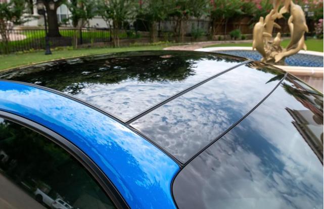 Photo of 2022 Blue Porsche 911