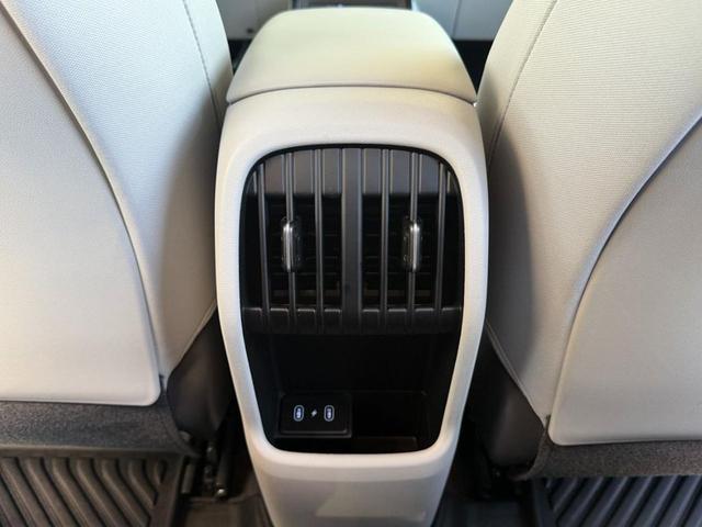 Photo of 2024 Cyber Gray Metallic Hyundai KONA EV