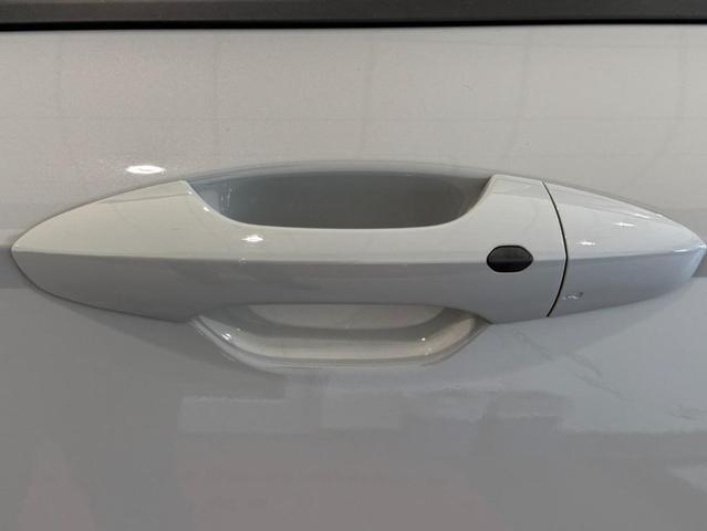 Photo of 2024 Cyber Gray Metallic Hyundai KONA EV