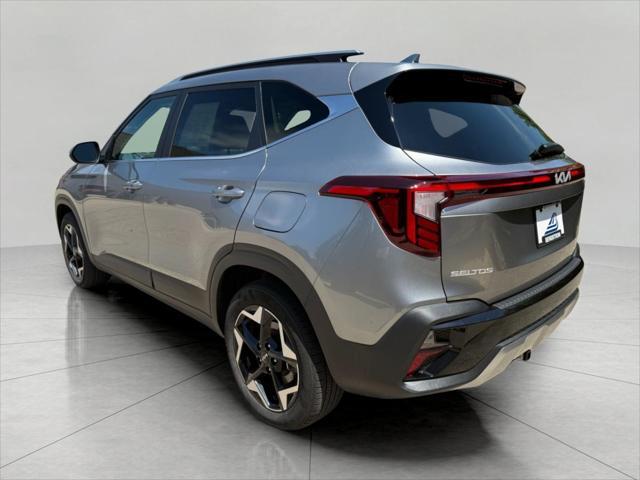 Photo of 2024 Steel Gray Kia Seltos