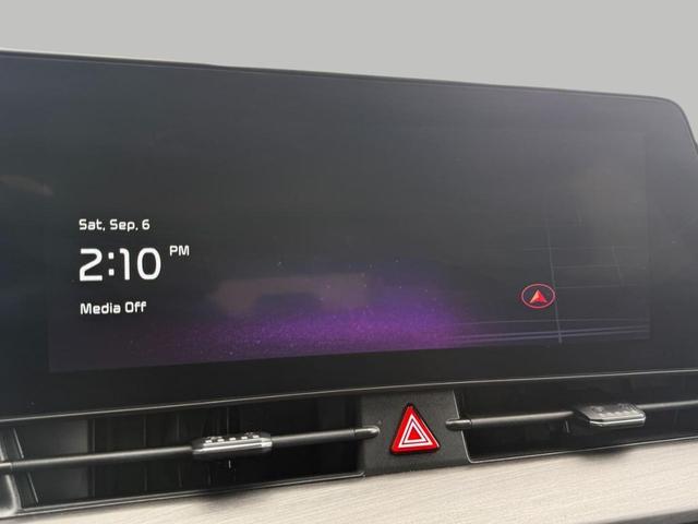 Photo of 2024 Gravity Gray Kia Sportage