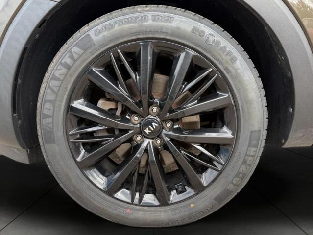 Photo of 2021 Dark Moss Kia Telluride