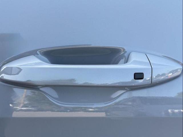 Photo of 2024 Wolf Gray Kia Sportage