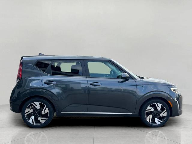 Photo of 2023 Gravity Gray Kia Soul