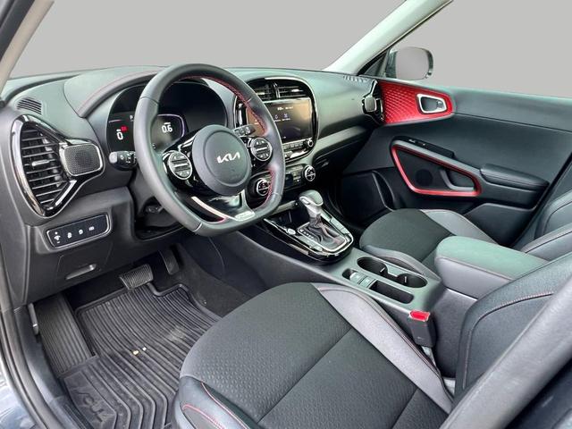 Photo of 2023 Gravity Gray Kia Soul