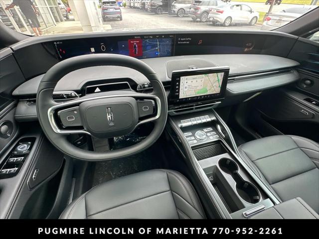 Photo of 2025 Silver Radiance Metallic Clearcoat Lincoln Nautilus