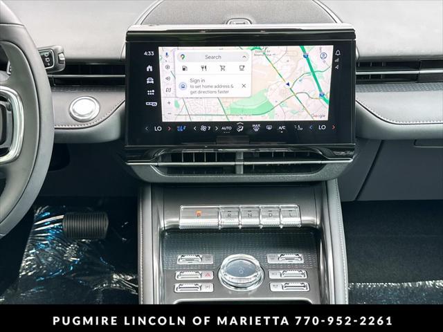 Photo of 2025 Silver Radiance Metallic Clearcoat Lincoln Nautilus