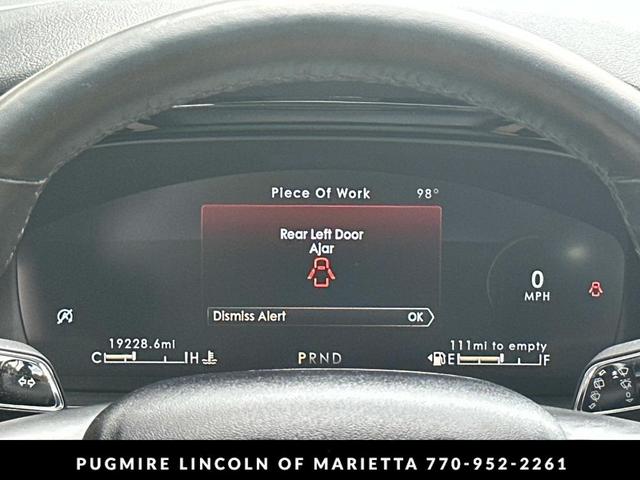 Photo of 2022 Pristine White Metallic Tri-Coat Lincoln Corsair