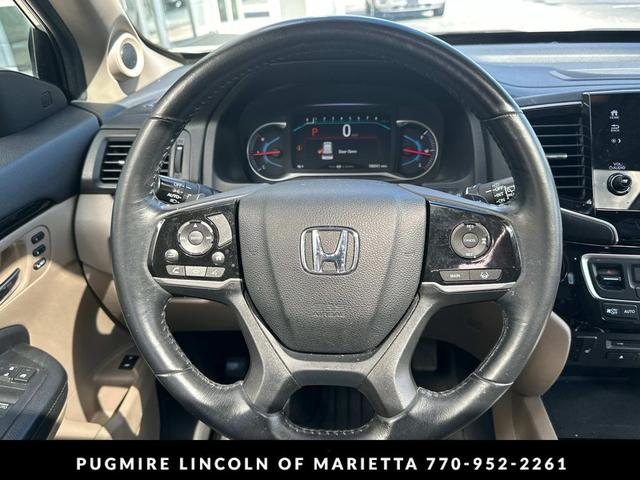 Photo of 2019 WHITE DIAMOND PEARL WHIT Honda Pilot