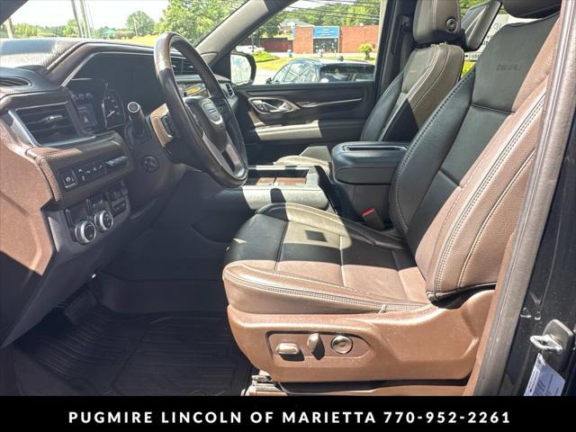 Photo of 2021 Onyx Black GMC Yukon XL