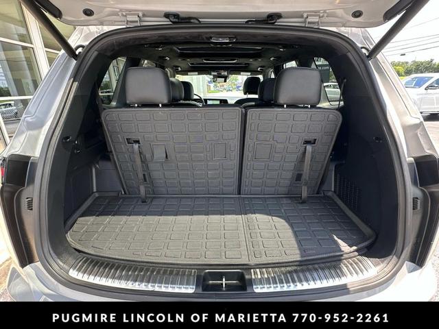Photo of 2024 GLACIAL WHITE PEARL WHIT Kia Telluride