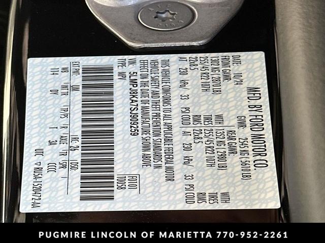 Photo of 2025 Infinite Black Metallic Clearcoat Lincoln Nautilus