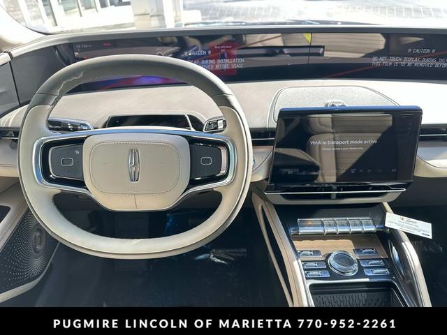 Photo of 2025 Infinite Black Metallic Clearcoat Lincoln Nautilus