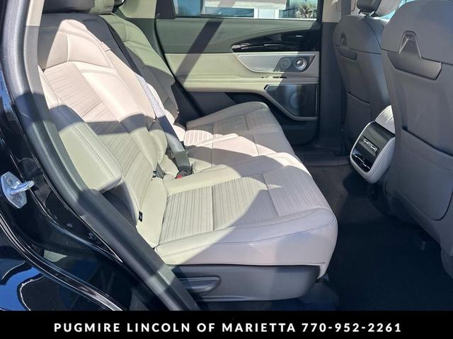 Photo of 2025 Infinite Black Metallic Clearcoat Lincoln Nautilus