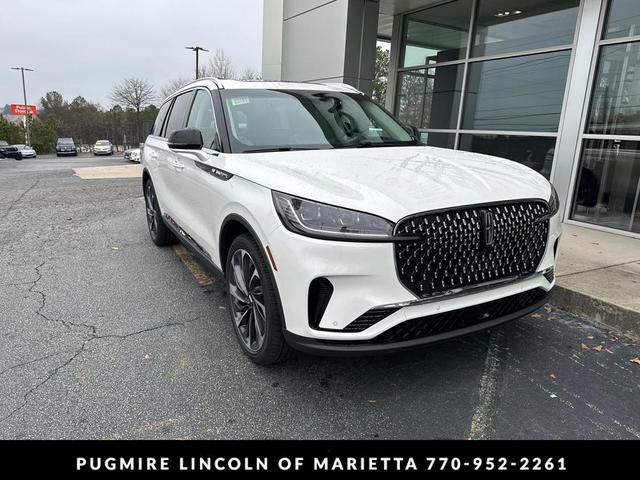Photo of 2025 Pristine White Metallic Tri-Coat Lincoln Aviator