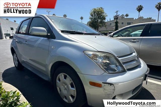 2005 Scion XA