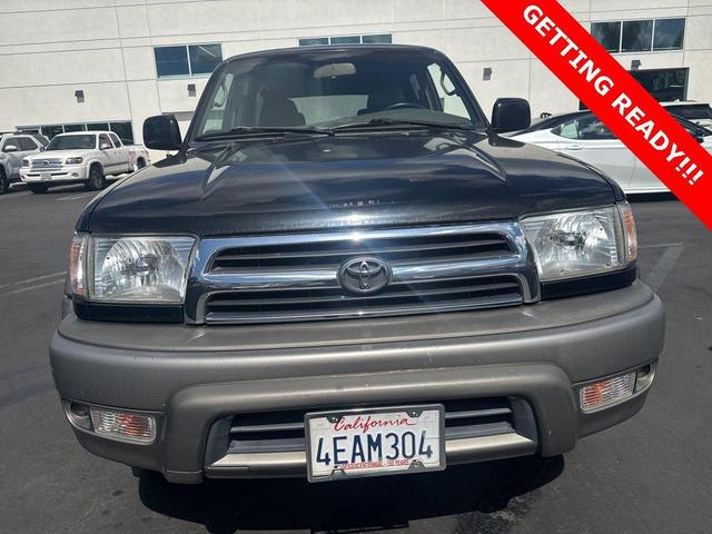 Photo of 1999 Black Toyota 4Runner