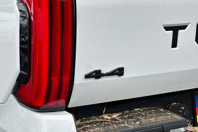 Photo of 2023 Ice Cap Toyota Tundra