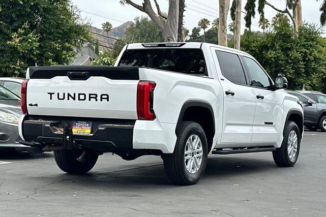 Photo of 2023 Ice Cap Toyota Tundra