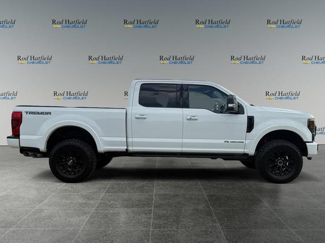 Photo of 2022 Star White Metallic Tri-Coat Ford F-350