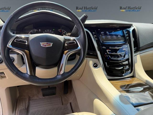 Photo of 2019 Crystal White Tricoat Cadillac Escalade
