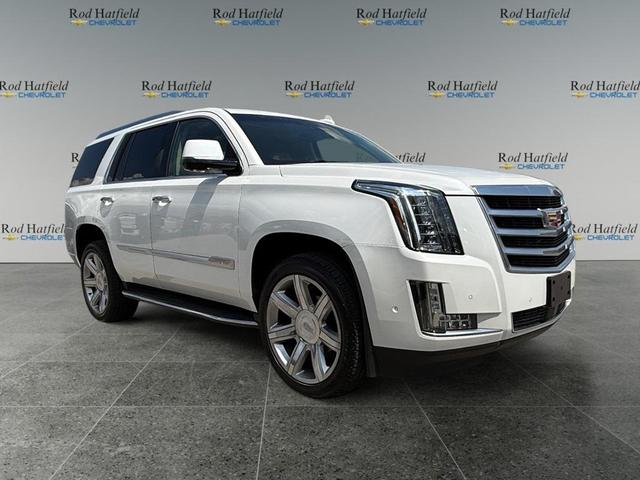 Photo of 2019 Crystal White Tricoat Cadillac Escalade