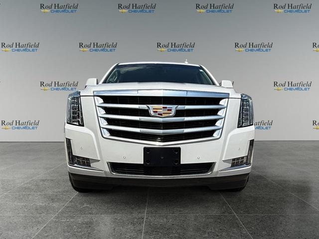 Photo of 2019 Crystal White Tricoat Cadillac Escalade