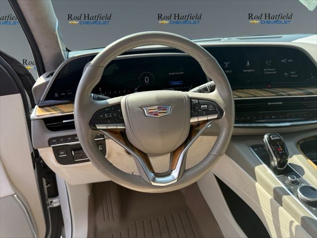 Photo of 2021 Crystal White Tricoat Cadillac Escalade