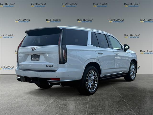 Photo of 2021 Crystal White Tricoat Cadillac Escalade