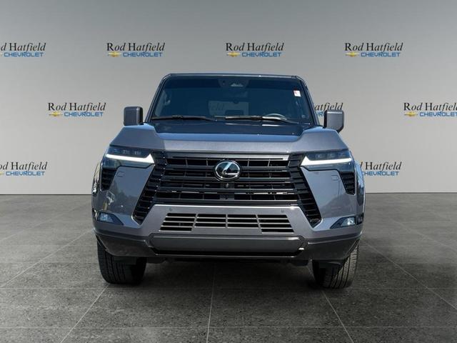 Photo of 2025 Gray Lexus GX 550