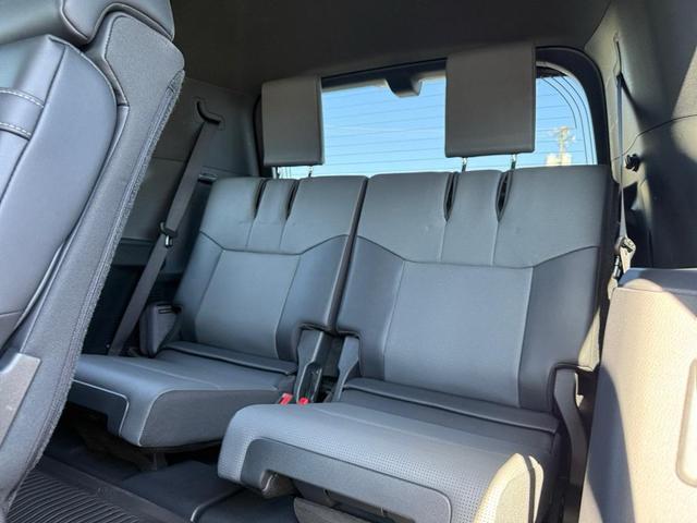 Photo of 2025 Gray Lexus GX 550
