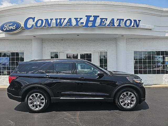 Photo of 2025 Agate Black Metallic Ford Explorer