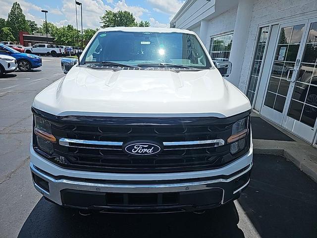 Photo of 2025 Oxford White Ford F-150