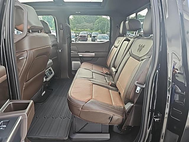 Photo of 2025 Agate Black Metallic Ford F-350