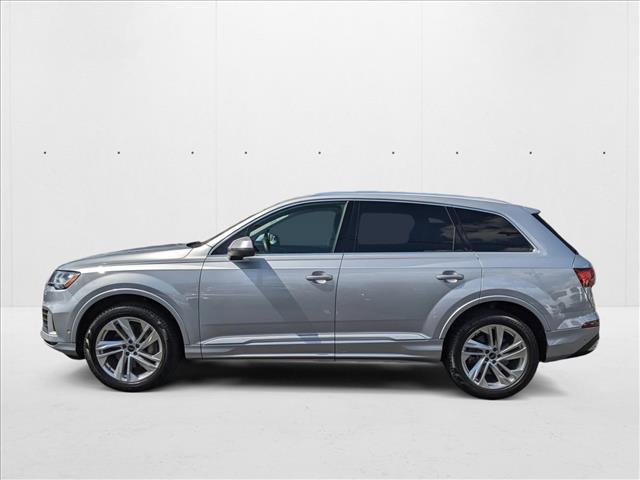 Photo of 2022 Florett Silver Metallic Audi Q7