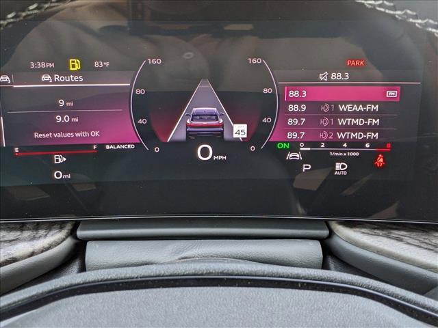 Photo of 2025 Tambora Gray Metallic Audi Q5