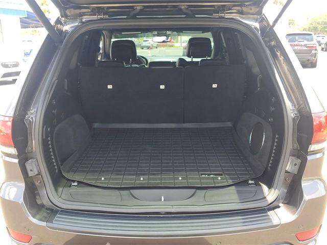 Photo of 2020 Granite Crystal Metallic Clearcoat Jeep Grand Cherokee