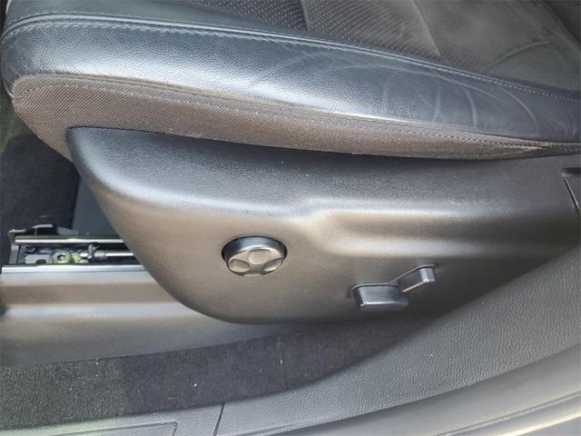 Photo of 2020 Granite Crystal Metallic Clearcoat Jeep Grand Cherokee